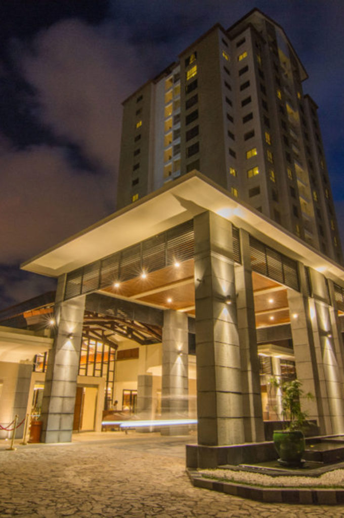 Executive Service Apartment In Yangon (Golden Hill Tower)