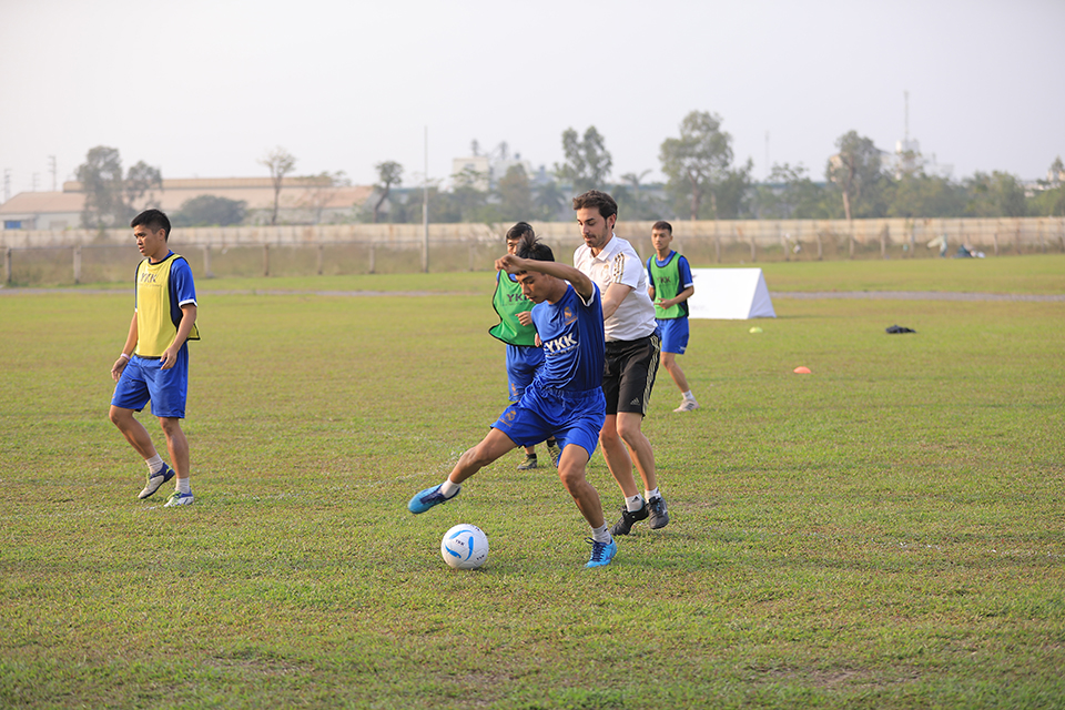 2019 AKFC Hanoi: Local coaches training with RMF
