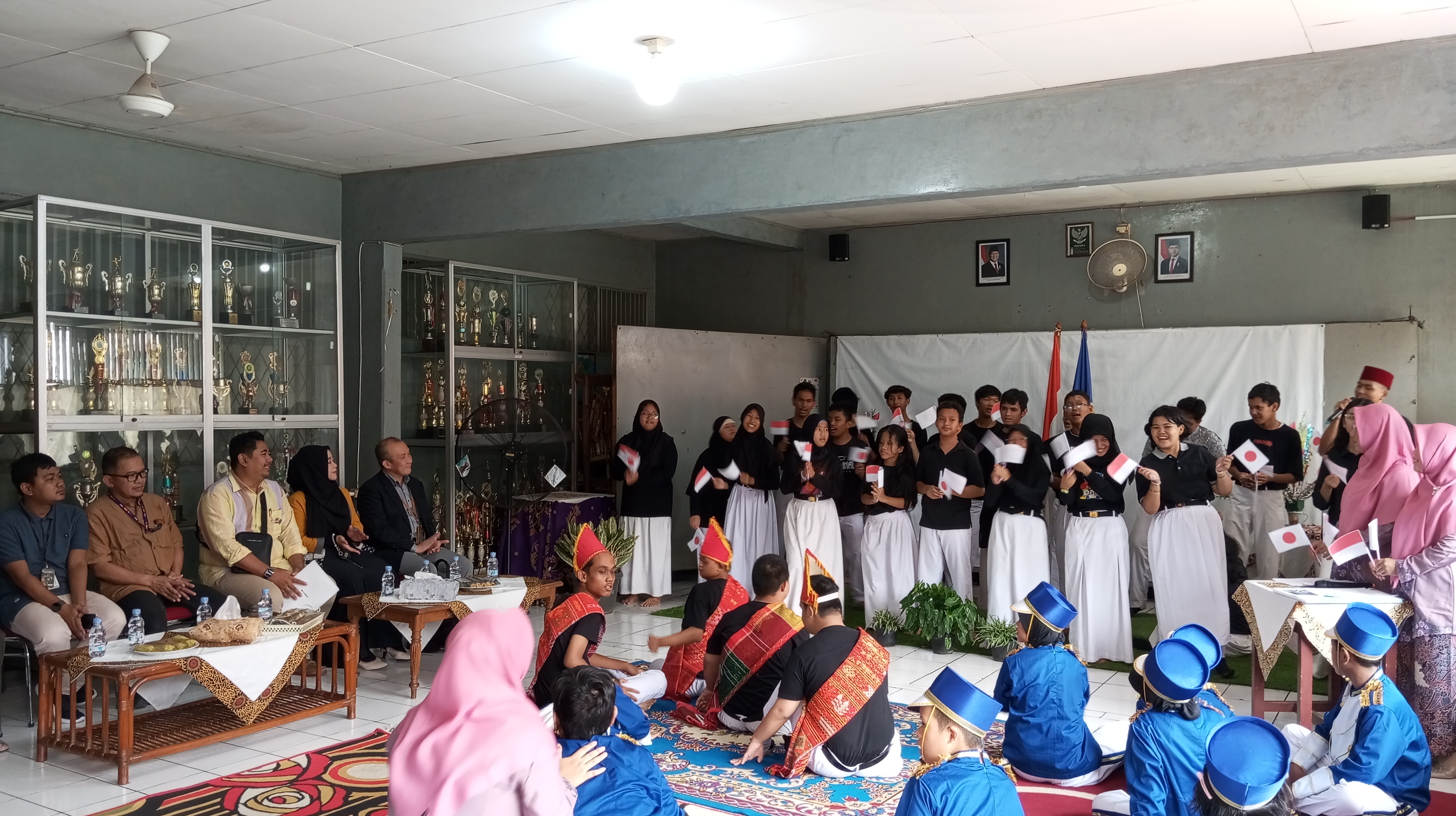 YKKIDN_Nur Abadi Foundation_5 Nur Abadi Foundation students performing
