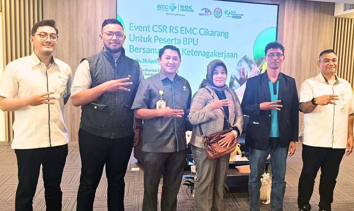 SSB YKK Bersama RS EMC & BPJS TK FEB 2025 (4) - Edited Group photo of YKK staff and more at health seminar